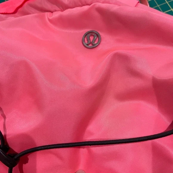 Run from Work Backpack - Picture 5 of 14